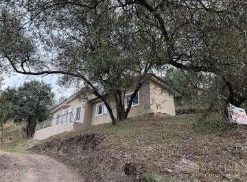 Casa · 100m² · 2 Dormitorios · 2 Cocheras · Casa en Venta de Dos Dorm. en Country Sierra Nueva, Mendiolaza