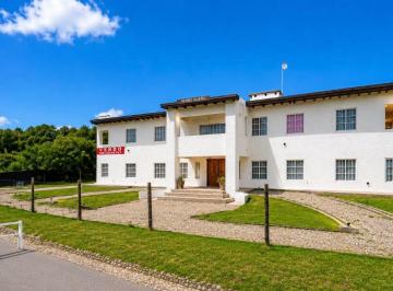 Casa de 20 ambientes, Malagueño · Residencia Premium 600 m² Sobre Lote de 2000 m² - 5 Suite - Apta Crédito