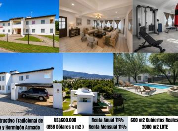 Casa de 20 ambientes, Malagueño · Residencia Premium 600 m² Sobre Lote de 2000 m² - 5 Suite - Apta Crédito