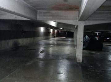 Garage · 13m² · Nuevo Precio! Cochera en Vicente Lopez