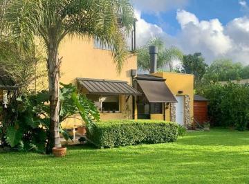 Casa · 187m² · 4 Ambientes · 1 Cochera · Venta Casa Lote Interno Tigre, Villanueva, 4 Amb