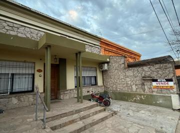 Casa · 116m² · 3 Ambientes · 1 Cochera · Casa - Venado Tuerto