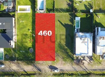 Terreno · 460m² · Venta Lote de Esquina en Barrio Privado Las Casuarinas, Ibarlucea