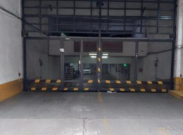 Garage · 11m² · Cochera en Paraguay 400