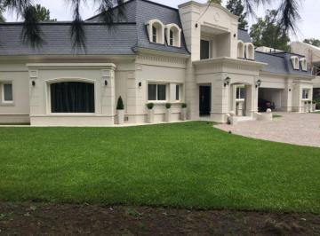Casa · 650m² · 7 Ambientes · Casa en Canning (Ezeiza)