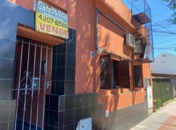 Frente de la propiedad · Venta - PH en Sarandí Monoambiente con Patio