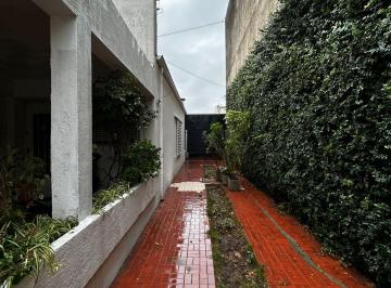 Casa de 5 ambientes, La Plata · Casa en Alquiler 117 E/ 61 y 62