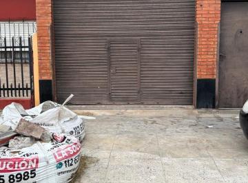 Garage · 52m² · Deposito o Cochera en Alquiler C/entrepiso