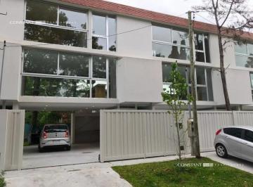 Departamento · 105m² · 3 Ambientes · Triplex en Venta de 2 Dorm. en City Bell