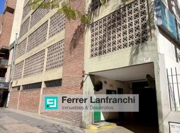 Garage · 15m² · Cochera en Venta - Rondeau 470 4 Piso