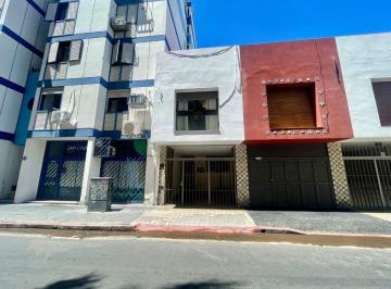 PH de 4 ambientes, Córdoba · Venta PH 3 Dorm. con Patio Seco en El Centro
