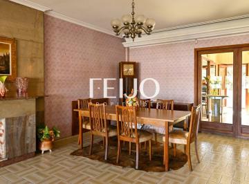 RFP-RFP-1524_2 · Venta de Casa en Florencio Varela, con Locales y Salida a Dos Calles