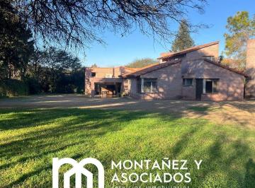 Casa · 400m² · 13 Ambientes · 2 Cocheras · Casa en Venta Una Sola Planta 4 Dorm.