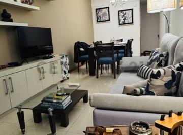 Departamento · 62m² · 5 Ambientes · 1 Cochera · 24 Entre 62 y 63. Departamento de 2 Dorm. y Cochera en Venta, La Plata.