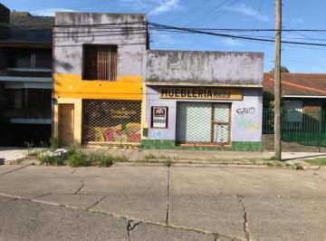 Local comercial · 40m² · 2 Locales en Calle Dr Muñiz, Luján