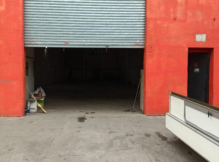 Bodega-Galpón · 244m² · 1 Ambiente · 15 Cocheras