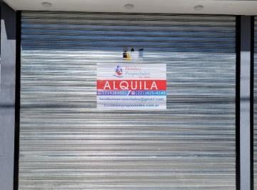 Local comercial · 28m² · Local a Estrenar en Zona Céntrica de Los Hornos