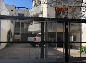 Departamento de 2 ambientes, Morón · Haedo Norte Dto 2 Amb con Cochera 2º Piso por Escalera