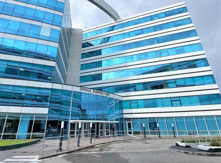 Oficina comercial · 4590m² · 78 Cocheras