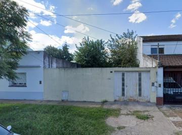 Terreno · 401m² · Venta Lote Constructivo de 401 m² en Villa Luzuriaga