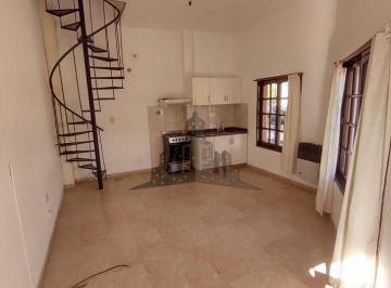 Casa · 55m² · 3 Ambientes · Alquiler - PH 3 Ambientes - Caseros Norte