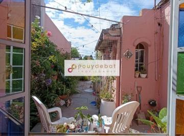 Casa de 4 ambientes, Las Flores · Hermosa Casa en Pleno Centro de Las Flores