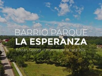 Terreno · 400m² · Terreno en Barrio Parque "La Esperanza", en Tristán Suaréz.