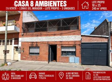 Casa · 250m² · 8 Ambientes · 3 Cocheras · Casa 8 Ambientes en Venta – Lote Propio – 3 Unidades – Lomas del Mirador