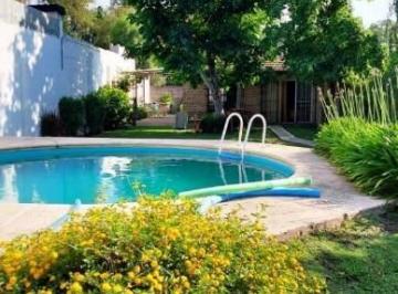Casa de 2 ambientes, Moreno · Chalet en Fco. Alvarez Sobre Av Buen Entorno a m de Ruta 5