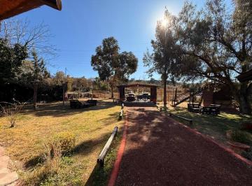 Casa de 9 ambientes, Las Heras · Complejo de Cabañas