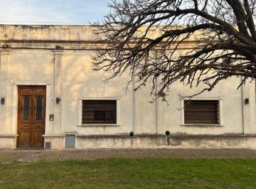 Casa de 4 ambientes, Chascomús · Casa 105 m². Solis 146, Chascomús. Buenos Aires.