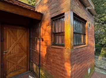 Casa · 180m² · 5 Ambientes · 2 Cocheras · Alquiler 24 Meses Casa con Cochera y Parque