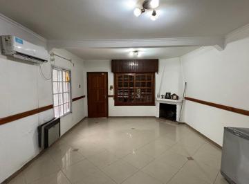 Casa · 155m² · 4 Ambientes · 2 Cocheras · Venta Casa Monte Grande - Luis Guillon