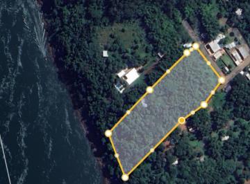 Terreno · 135m² · 4 Ambientes · Lote 10.579 m² con Vista Al Rio Parana en Iguazu