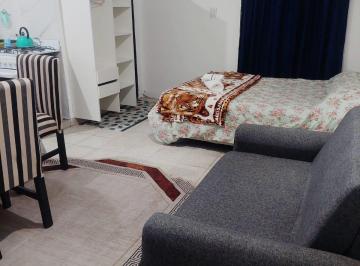 Departamento de 1 ambiente, Neuquén · Alquiler Monoambiente Amoblado
