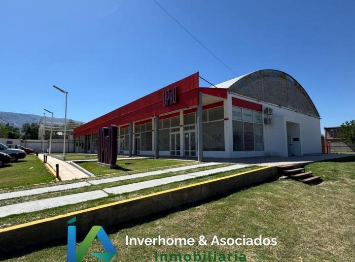 Local comercial · 847m² · 1 Ambiente · 5 Cocheras