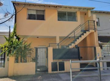 Departamento de 4 ambientes, San Isidro · Casa en Beccar