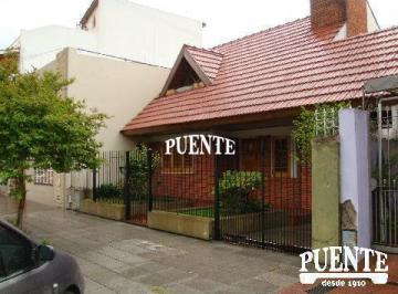 Terreno · 247m² · 3 Ambientes · 4 Cocheras · Casa en Venta en Banfield