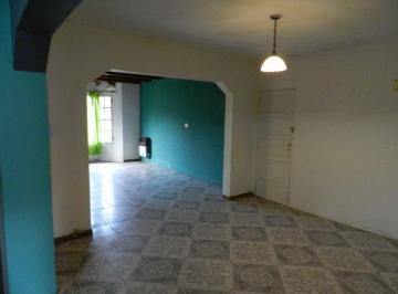 Casa · 165m² · 5 Ambientes · 1 Cochera · ¡Alquiler Casa 5 Ambientes, San Miguel!
