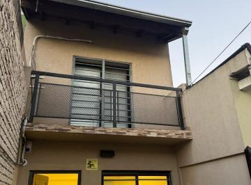 PH · 60m² · 3 Ambientes · 1 Cochera · Alquiler - Duplex de 3amb C/cochera y Patio! Ituzaingo Norte