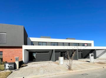 Casa de 5 ambientes, Córdoba · Docta Excelente Ubicación Duplex 1categoria 3dorm Frente La Plaza Consultar