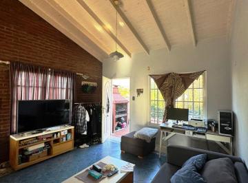 PH · 152m² · 4 Ambientes · 1 Cochera · Casa en Lote Propio Dividida en 3 Unidades Independientes