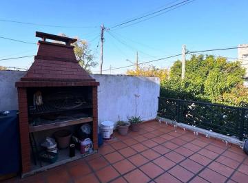 PH · 152m² · 4 Ambientes · 1 Cochera · Casa en Lote Propio Dividida en 3 Unidades Independientes