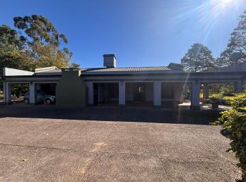 Casa · 200m² · 3 Ambientes · 1 Cochera · Casa en Venta - Club de Campo Las Moritas