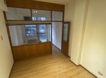 Local comercial · 47m² · 3 Ambientes · Local en Venta en Una de Las Mejores Zona del Centro de Rosario