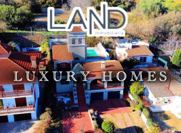 Casa · 297m² · 4 Dormitorios · 2 Cocheras · Venta Casa Carlos Paz La Mejor Colonial