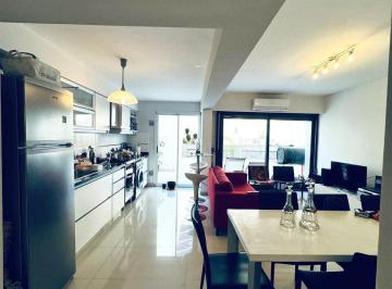 Departamento de 4 ambientes, Retiro · Impecable Depto 4 Amb Refaccionado con Patio y Garage Recoleta