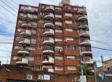 Frente del edificio · Venta - Departamento en Avellaneda Centro de 3 Ambientes con Balcón