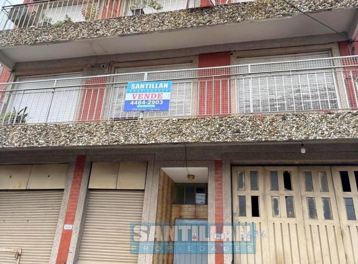 Oportunidad. Amplio Departamento de 3 Ambientes con Balcon. San Justo.