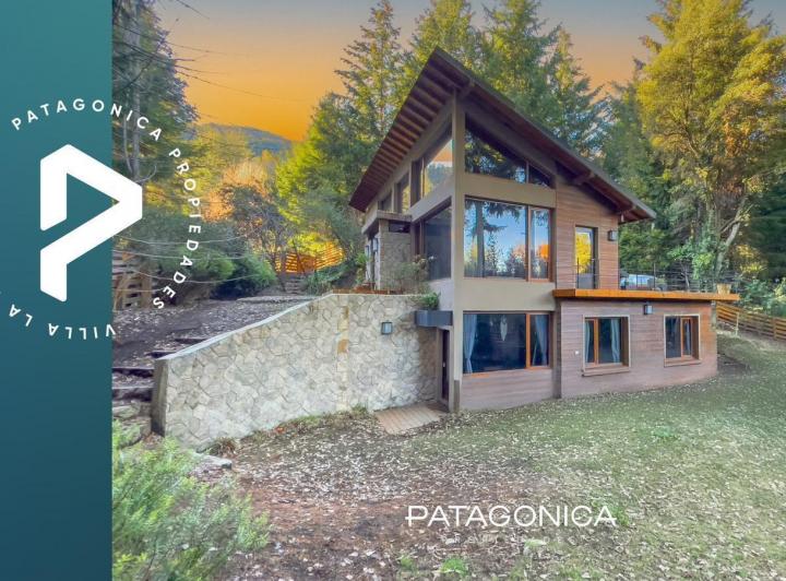 Casa · 200m² · 5 Ambientes